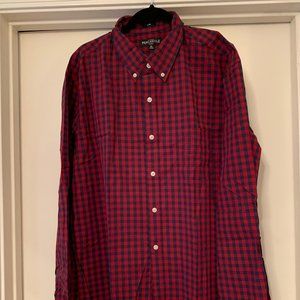 J. Crew Mercantile Flex Slim Gingham Men’s Shirt